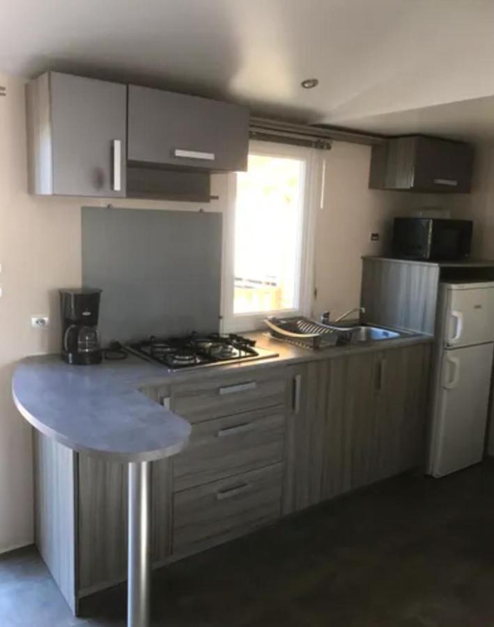 Mobile Home Tout Confort Climatise 4 A 6 Personnes Camping Les Salins De La Gardiole Ancien Camping De L'Europe A Vic La Gardiole ภายนอก รูปภาพ